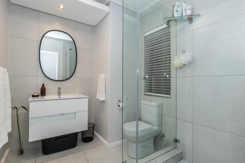 To Let 1 Bedroom Property for Rent in Plumstead Western Cape